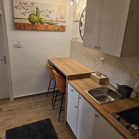 Apartment Maja - Strict Center Of Zagreb Exteriör bild