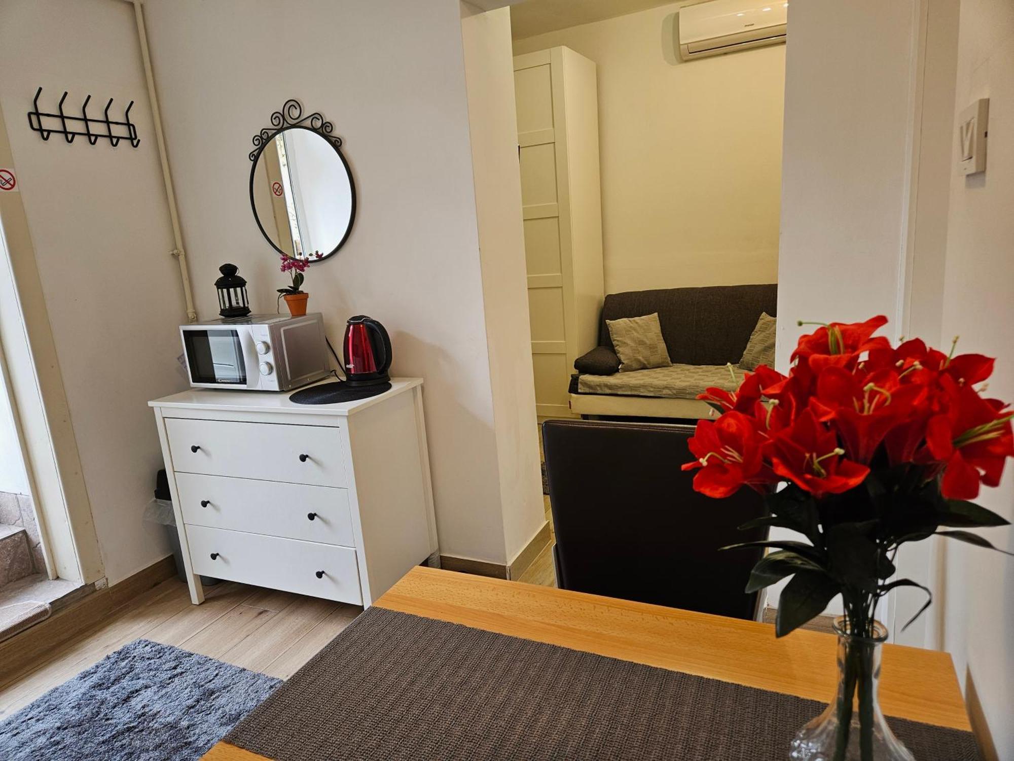 Apartment Maja - Strict Center Of Zagreb Exteriör bild