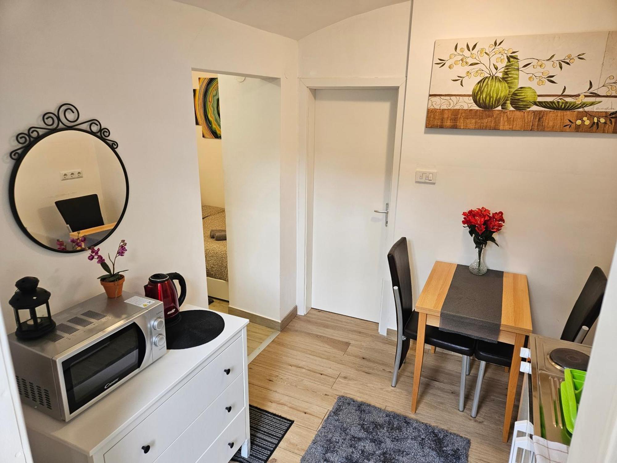 Apartment Maja - Strict Center Of Zagreb Exteriör bild