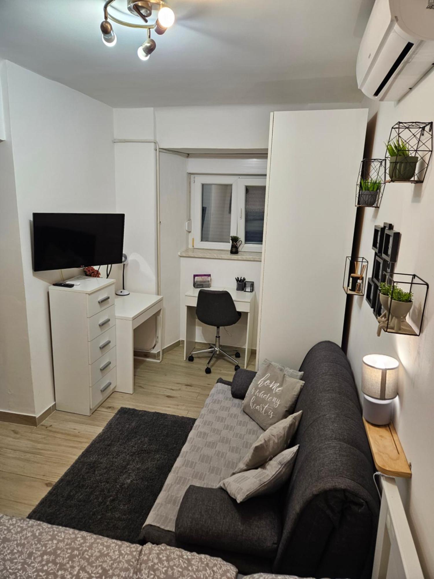 Apartment Maja - Strict Center Of Zagreb Exteriör bild