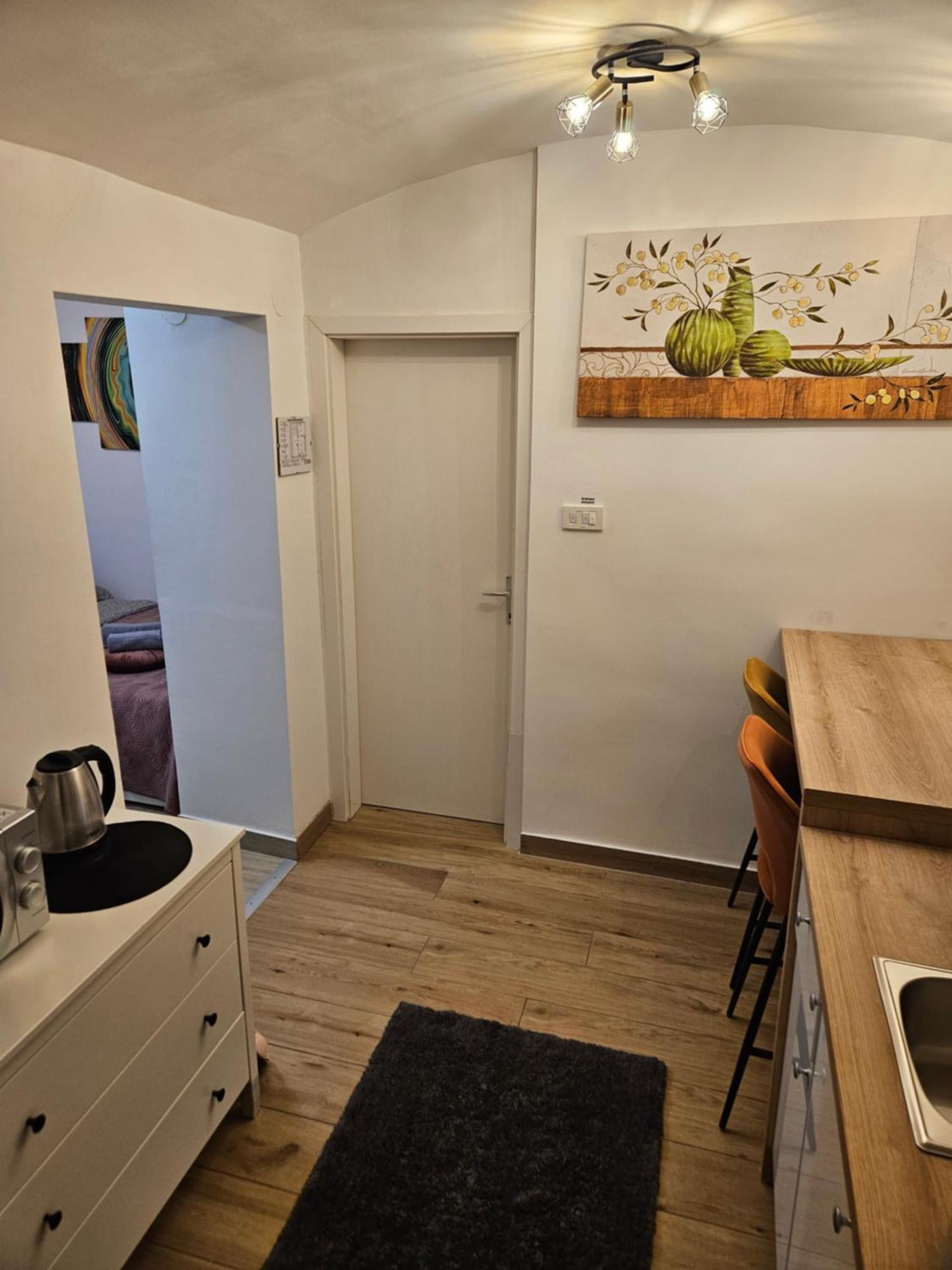 Apartment Maja - Strict Center Of Zagreb Exteriör bild